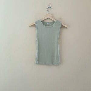 Aritzia Wilfred Adventure Tank Sage Green Ribbed Cropped Size S